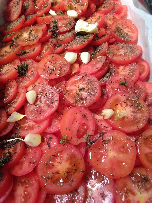 Tomatencarpaccio en quinoabowl tomatencarpaccio